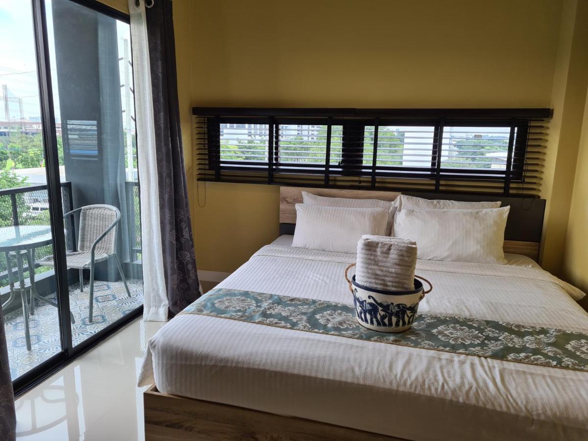 The Lantern Suites Ban Song Hong Εξωτερικό φωτογραφία