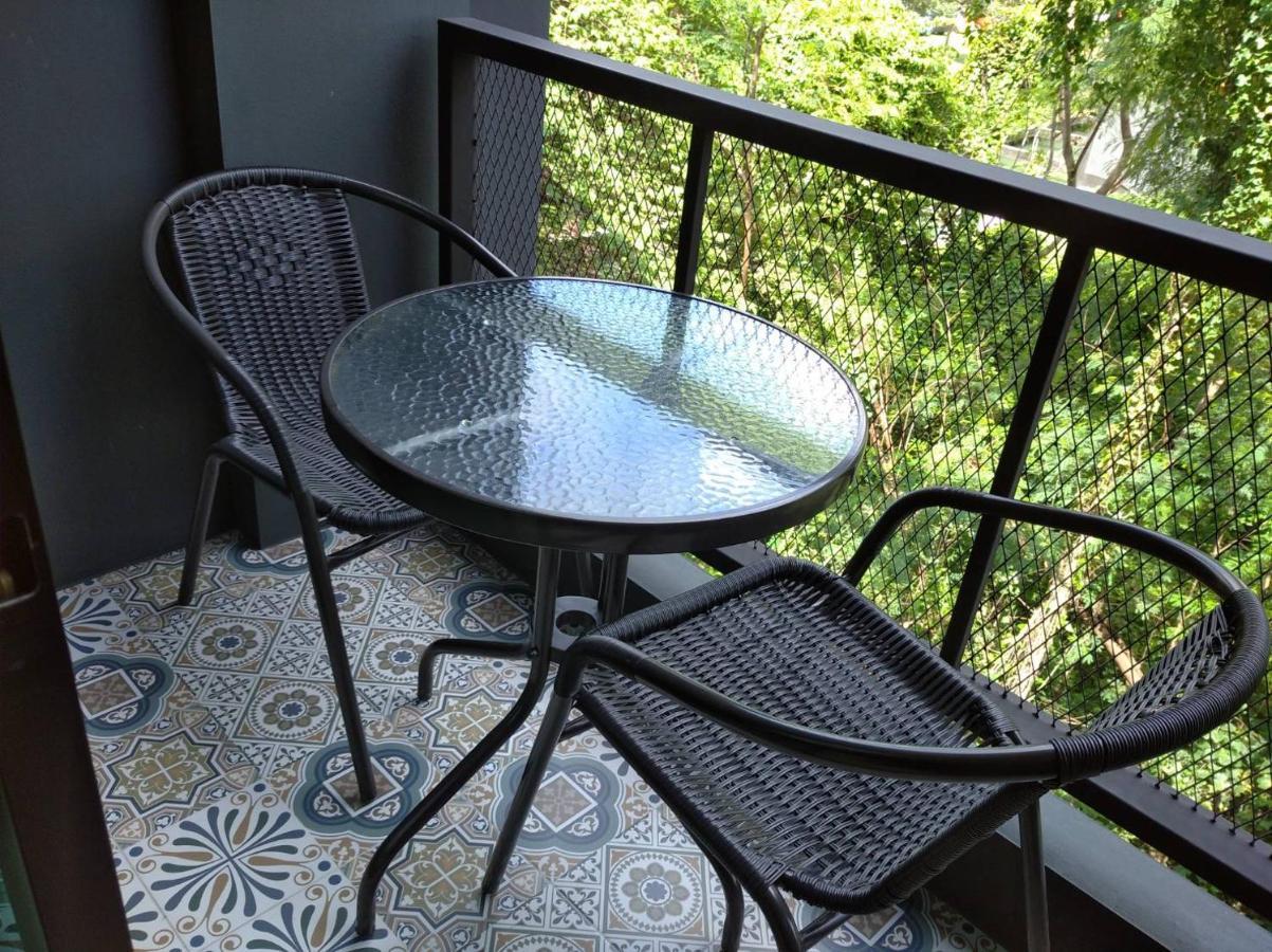 The Lantern Suites Ban Song Hong Εξωτερικό φωτογραφία