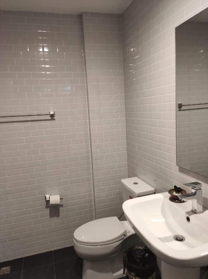 The Lantern Suites Ban Song Hong Εξωτερικό φωτογραφία