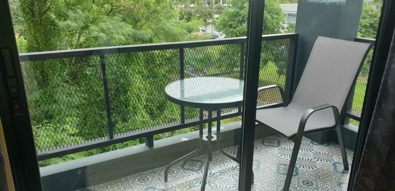 The Lantern Suites Ban Song Hong Εξωτερικό φωτογραφία